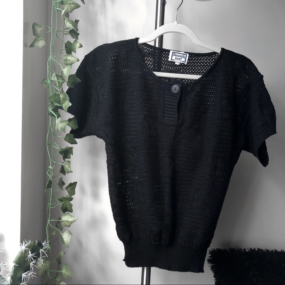 Vintage black knit sweater top